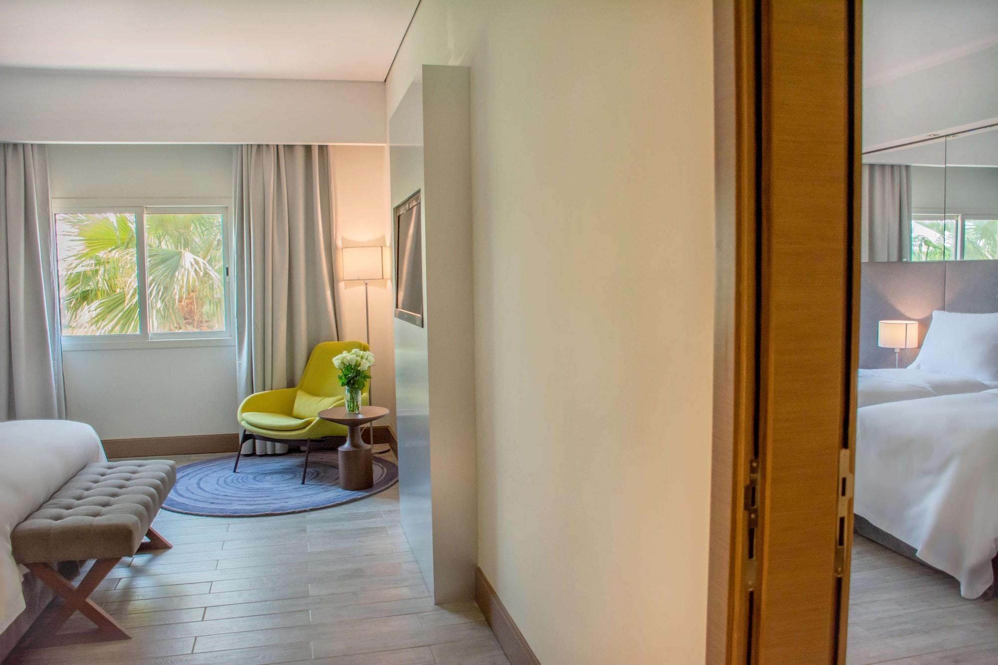 Radisson Blu Resort, Al Khobar Half Moon Bay Exterior foto Deluxe room