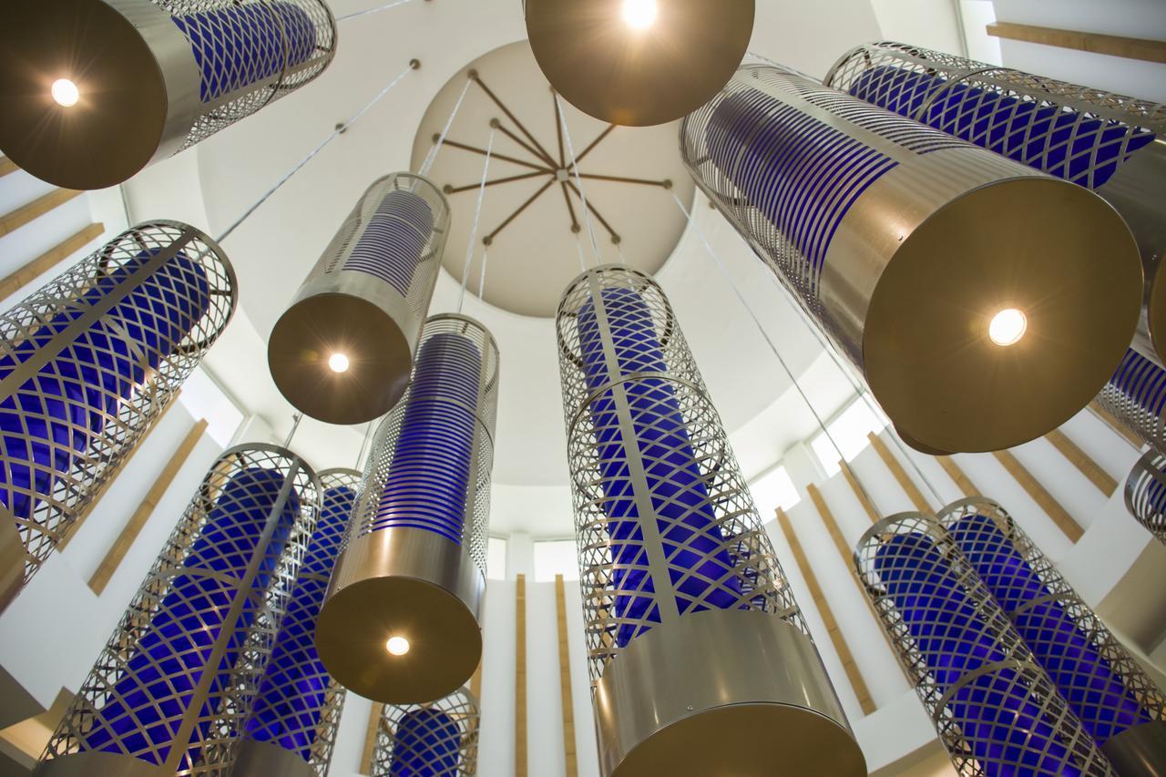 Radisson Blu Resort, Al Khobar Half Moon Bay Exterior foto The ceiling of the main entrance